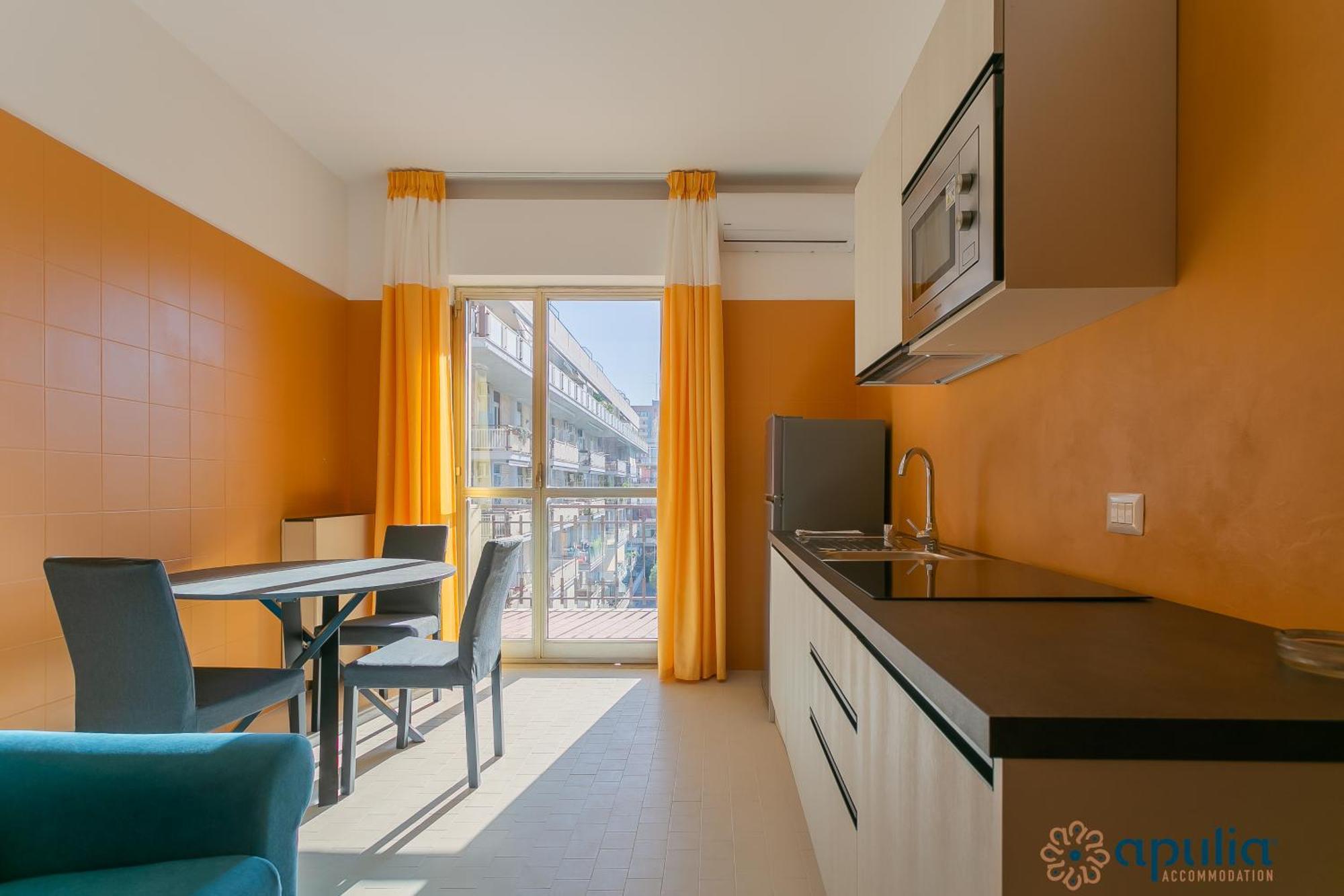 Einaudi Guesthouse By Apulia Accommodation Bari Bagian luar foto